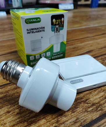 Socket con Sensor de Movimiento TIANLAI